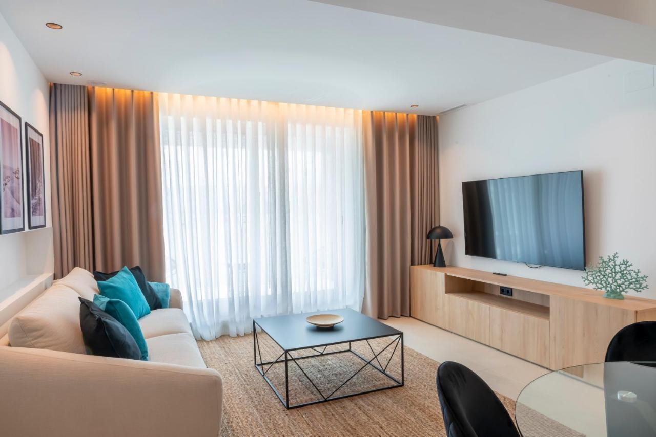 Galihost - Rd Hotel Apartamento Raxo Kültér fotó