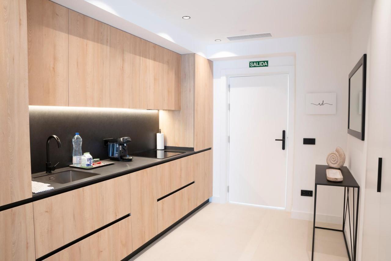 Galihost - Rd Hotel Apartamento Raxo Kültér fotó