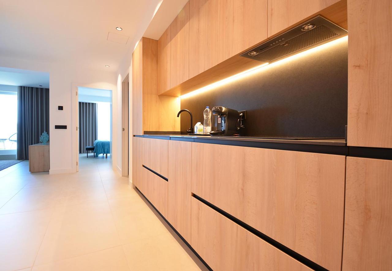 Galihost - Rd Hotel Apartamento Raxo Kültér fotó